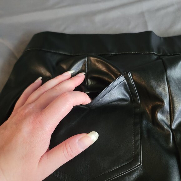 Michael Kors Pants Womens XL Black Pleather Flare Pockets High Waist Stretch - Picture 11 of 13